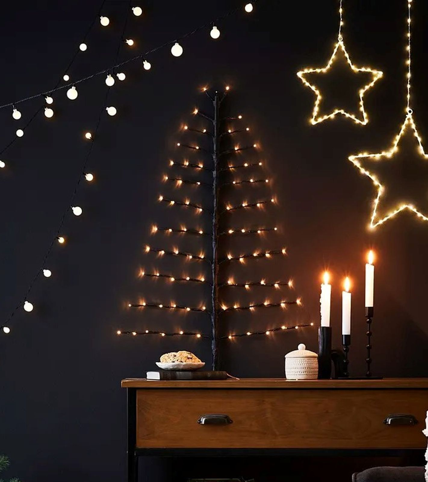 Dekorativer LED-Zweig mit warmweißer Beleuchtung Wohn-Dekoration LED-Hängedeko Baum 964746 Schwarz