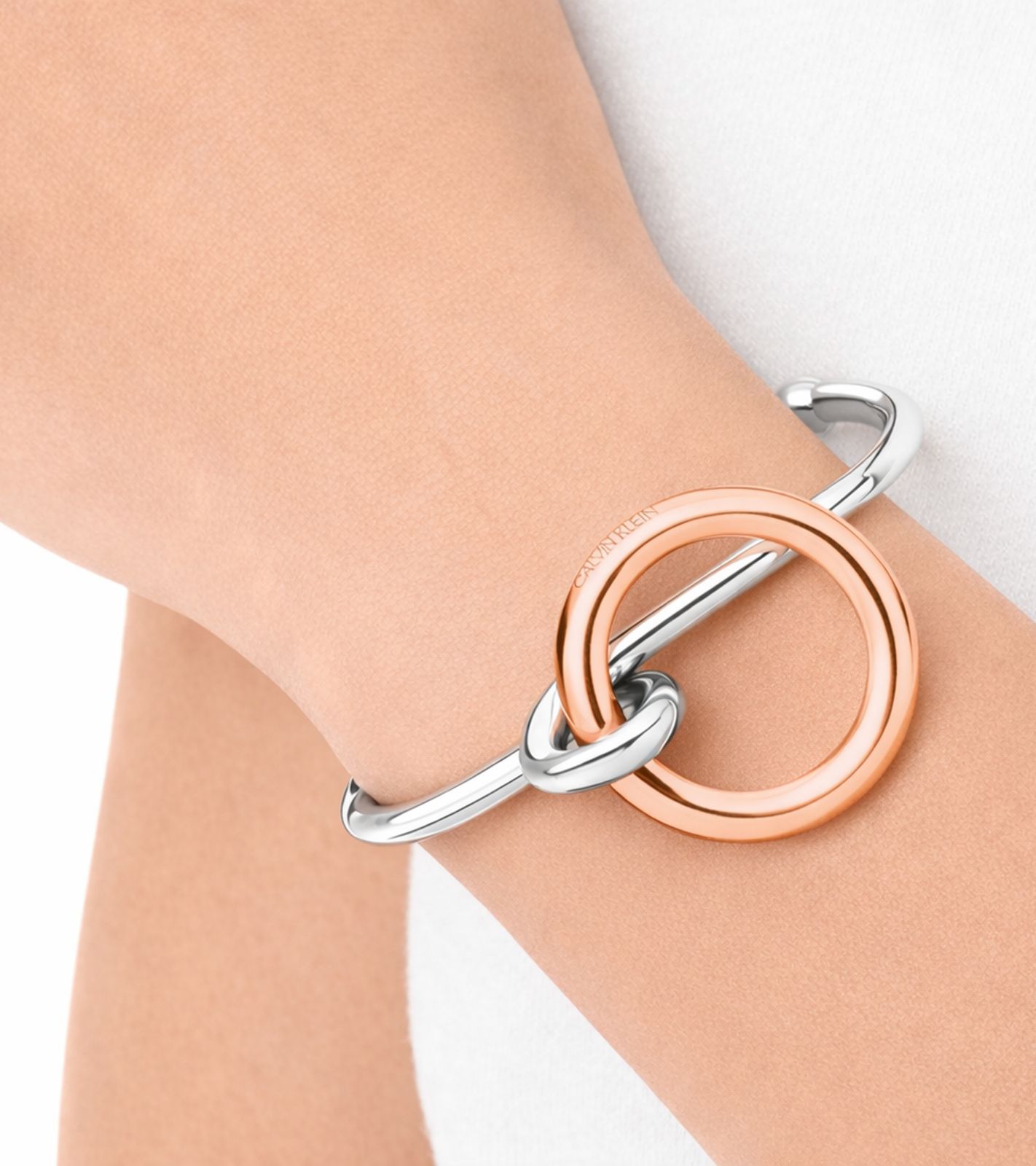 Edler Calvin Klein Clinc Damen-Armreif aus Edelstahl Arm- & Handgelenk-Schmuck Größe XS KJ9PPF2001 Silber/Rose-Gold
