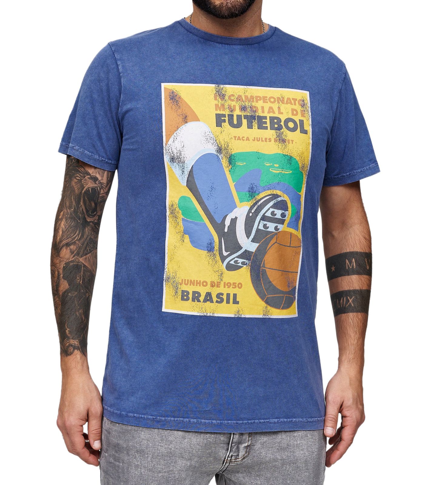 RE:COVERED X FIFA Worldcup 1950 Herren T-Shirt mit großem Brazil-Emblem-Print Baumwoll-Shirt Kurzarm-Shirt PCFFA124 Blau