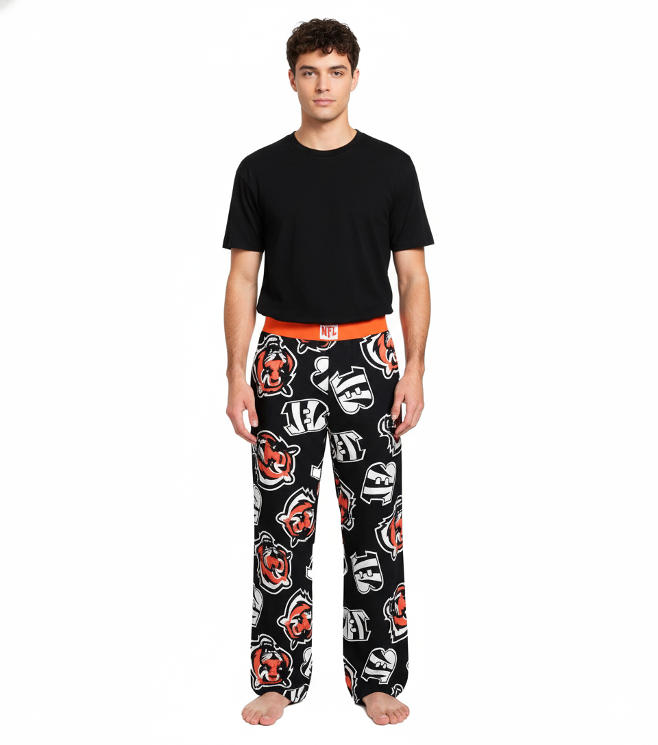 RE:COVERED X NFL Cincinnati Bengals Loungepants Herren Schlafanzug-Hose mit Team-Logo Pyjama-Hose RCNFL1462 Schwarz/Weiß